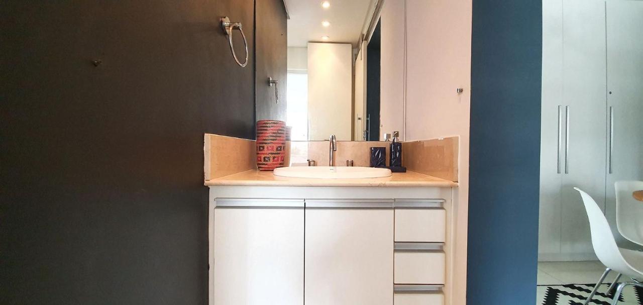 Moderno E Vibrante A 2 Quadras Da Av Paulista Apartment São Paulo Luaran gambar